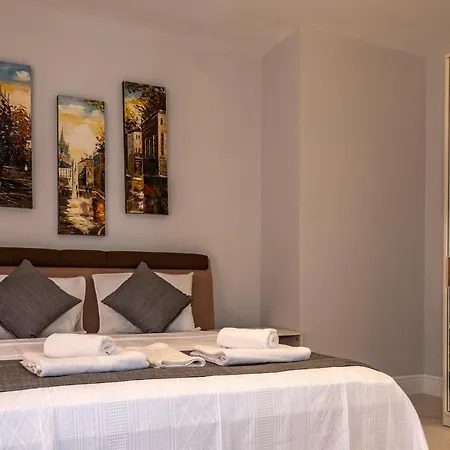 Mia- 4 Bedroom Holiday In Oludeniz Villa *