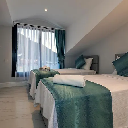 Mia- 4 Bedroom Holiday In Oludeniz Villa *
