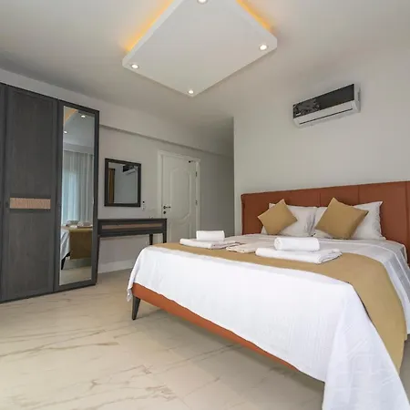 Mia- 4 Bedroom Holiday In Oludeniz Villa *