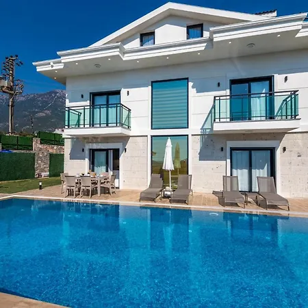 Mia- 4 Bedroom Holiday In Oludeniz Villa