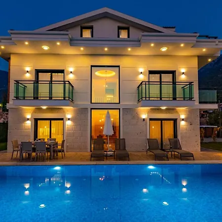 Mia- 4 Bedroom Holiday In Oludeniz Villa *
