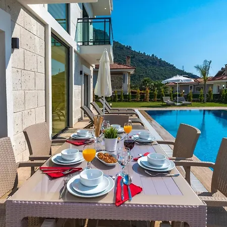 Mia- 4 Bedroom Holiday In Oludeniz *