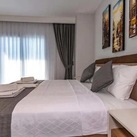Mia- 4 Bedroom Holiday In Oludeniz *