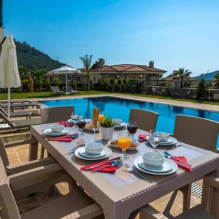 Mia- 4 Bedroom Holiday In Oludeniz *