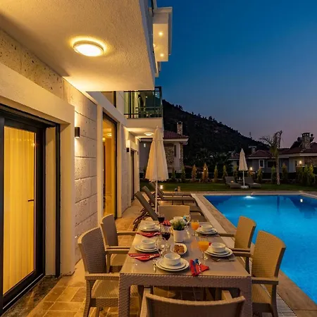 Villa Mia- 4 Bedroom Holiday In Oludeniz Fethiye