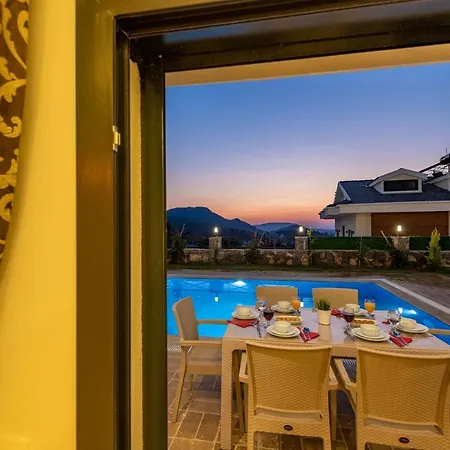Mia- 4 Bedroom Holiday In Oludeniz