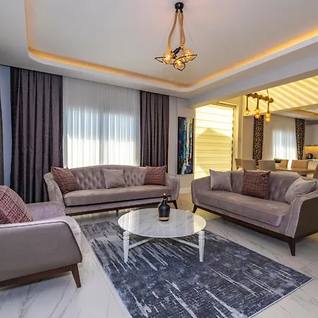 Villa Mia- 4 Bedroom Holiday In Oludeniz *