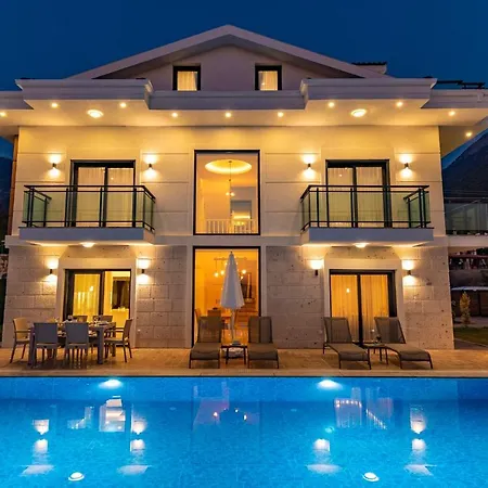 Mia- 4 Bedroom Holiday In Oludeniz Villa *