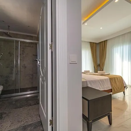 Mia- 4 Bedroom Holiday In Oludeniz Villa