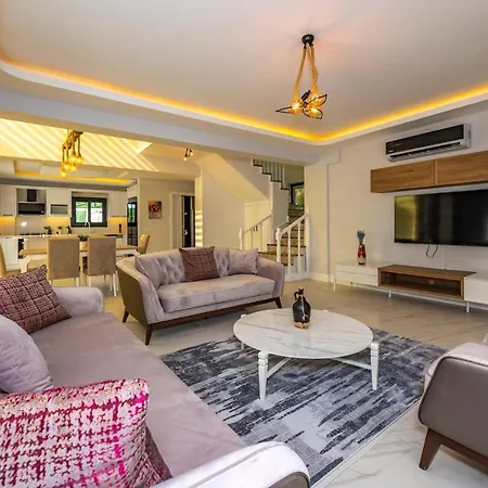 Mia- 4 Bedroom Holiday In Oludeniz